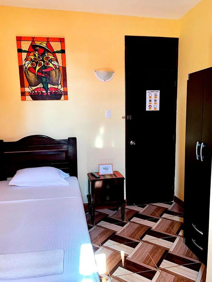 Hotel Calmelia Piura Kültér fotó
