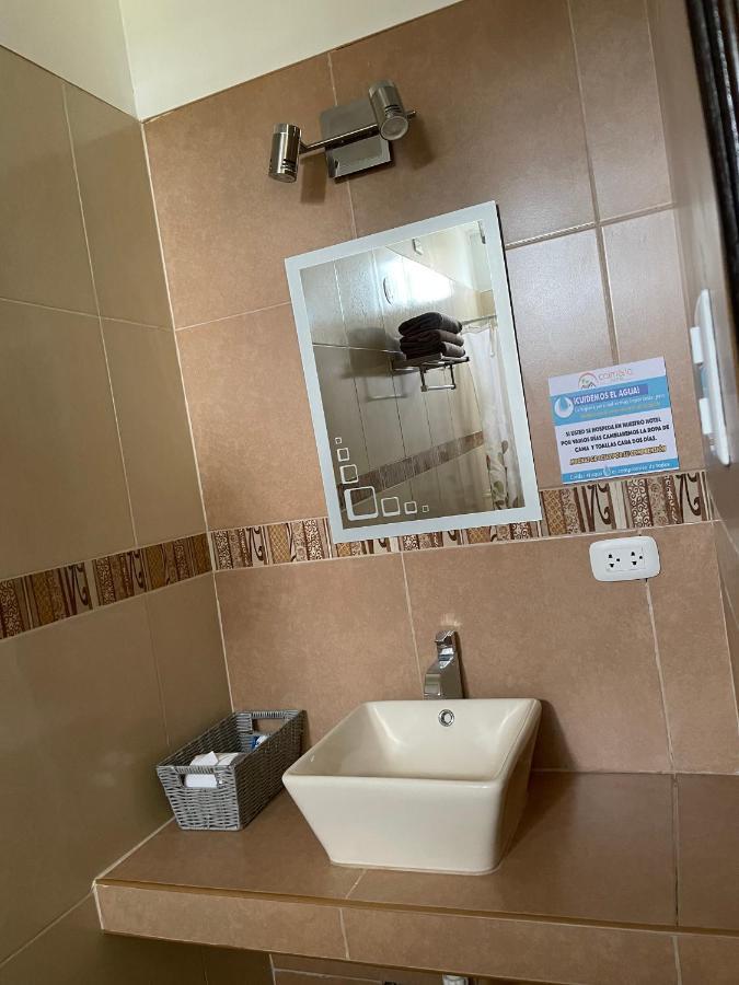 Hotel Calmelia Piura Kültér fotó