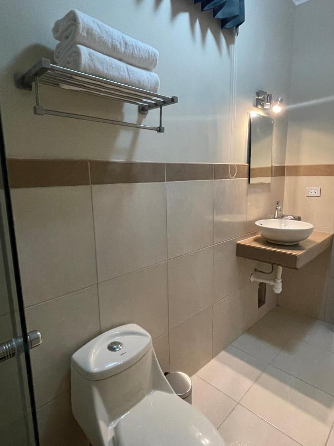 Hotel Calmelia Piura Kültér fotó